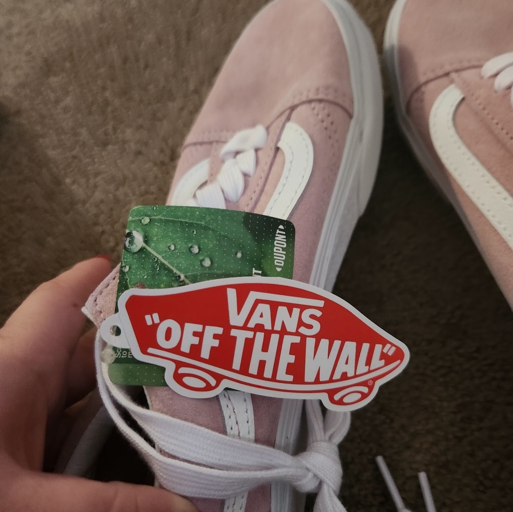 Shoes - Picture 3 of 3